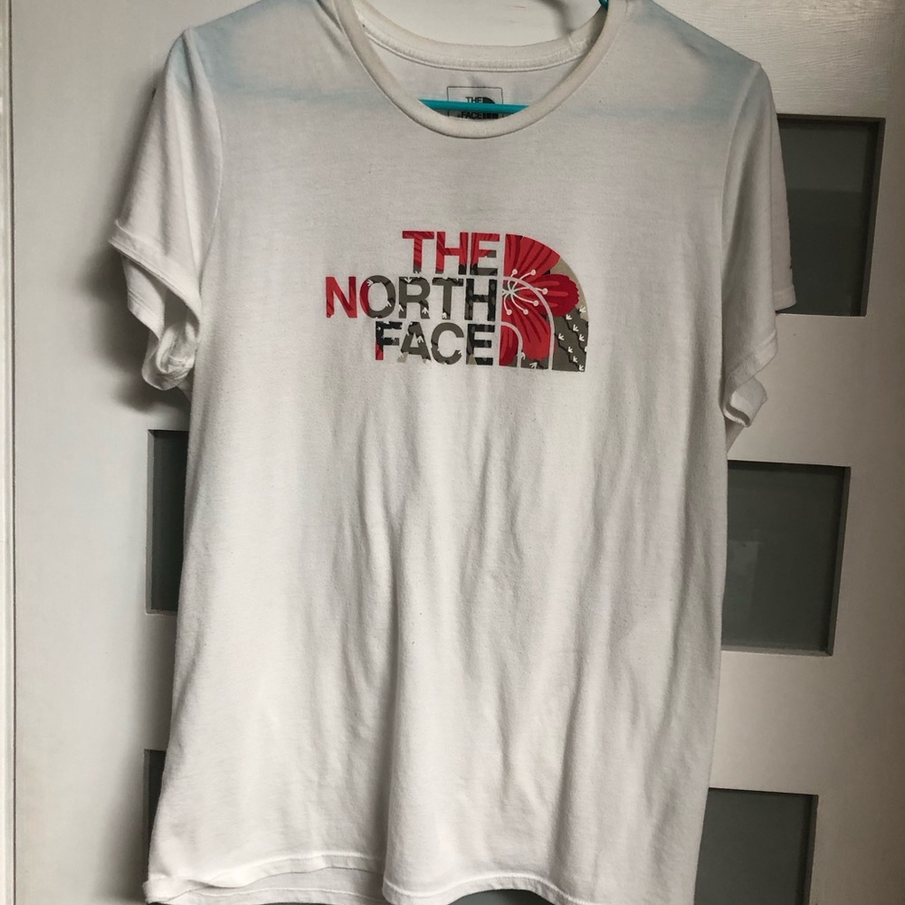 The North Face White & Gray Standard Fit Tee